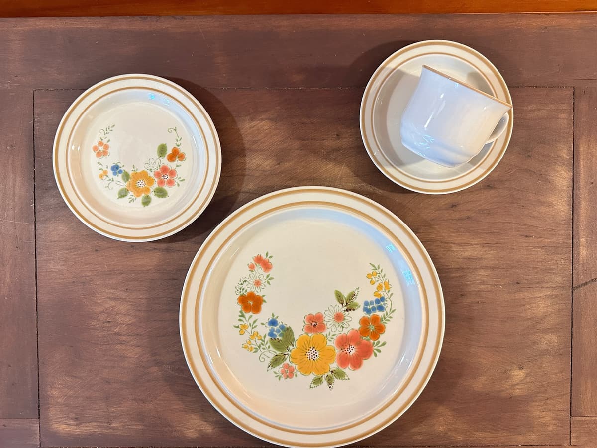 Vintage napkin holders for an elegant touch